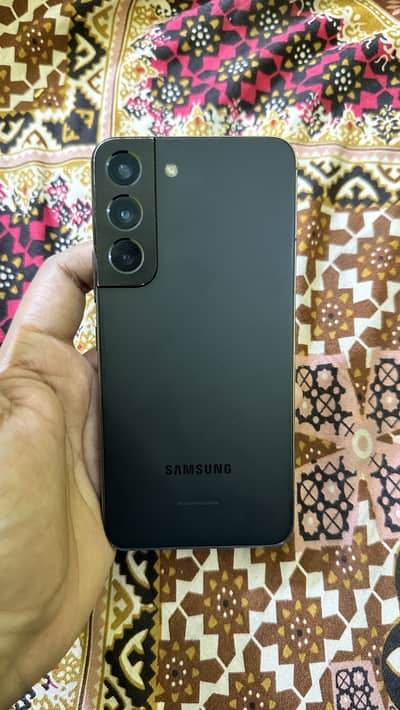 Samsung Mobile S22