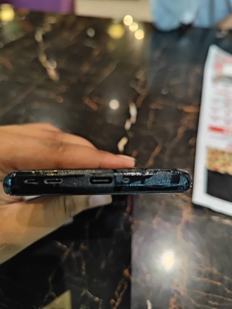 One Plus 10T 3
