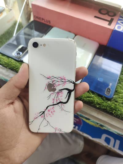 I phone se 2020