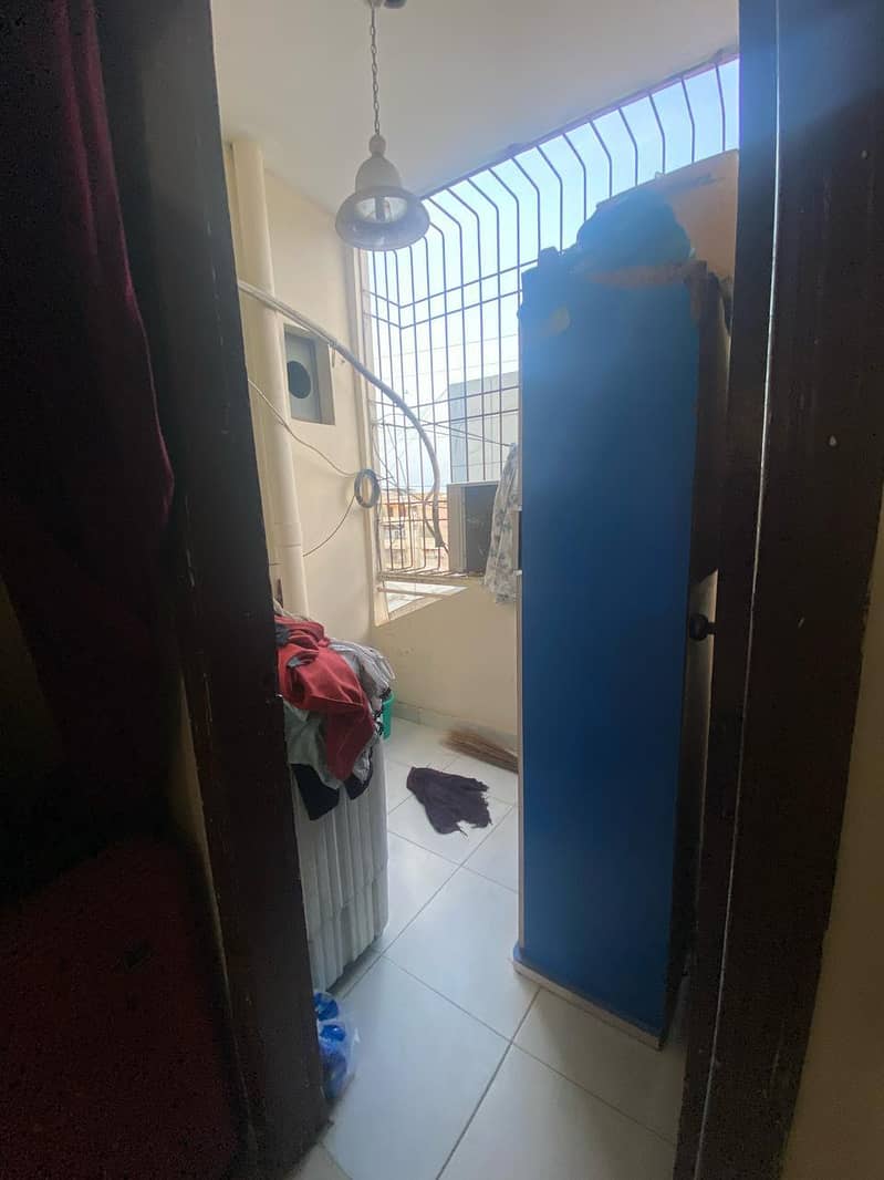 3 Bed DD, 4 Attached Baths, 8