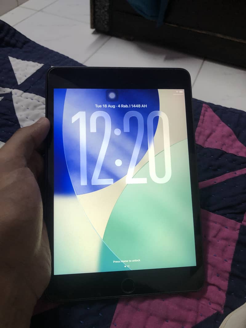 iPad mini (5) 1