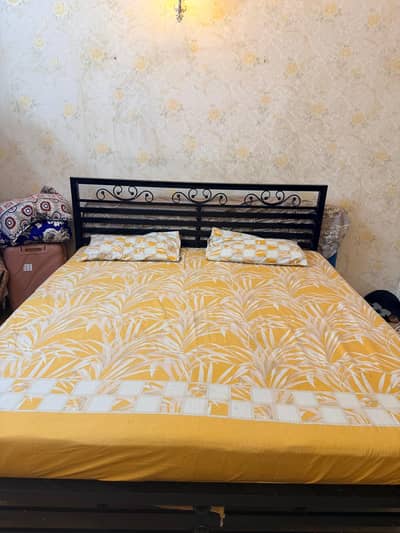 Iron double bed with matress