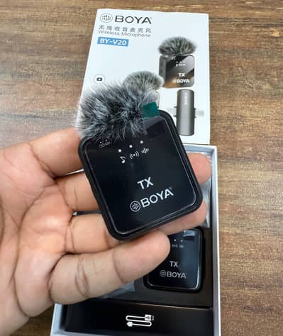 BY-V20/V10 Dual Wireless Lavalier Microphone – Type-C Mini Clip-On Mi