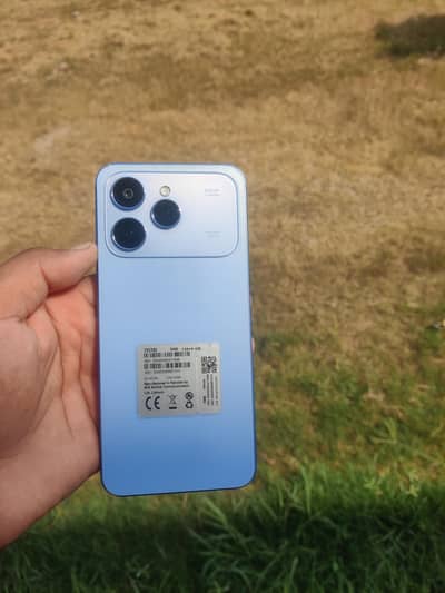 Tecno Spark 40  6/128