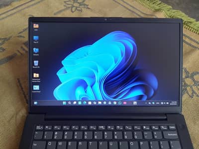 Lenovo Core i5 12th Gen Laptop 8GB 256GB SSD - 10/10 Condition