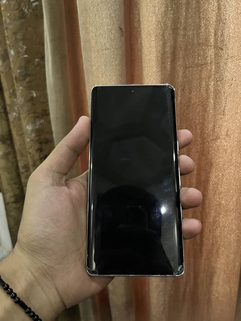 Google Pixel 7 Pro 4