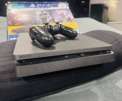 Playstation 4 Slim 1TB Jailbreak