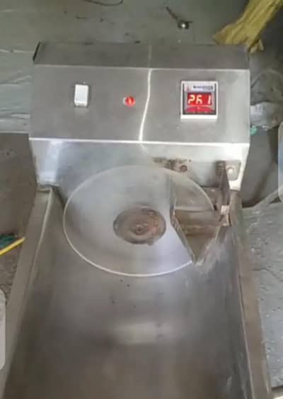 chocolate melting machine