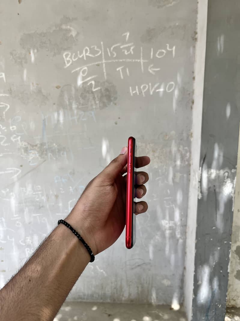 Apple iPhone 11 2