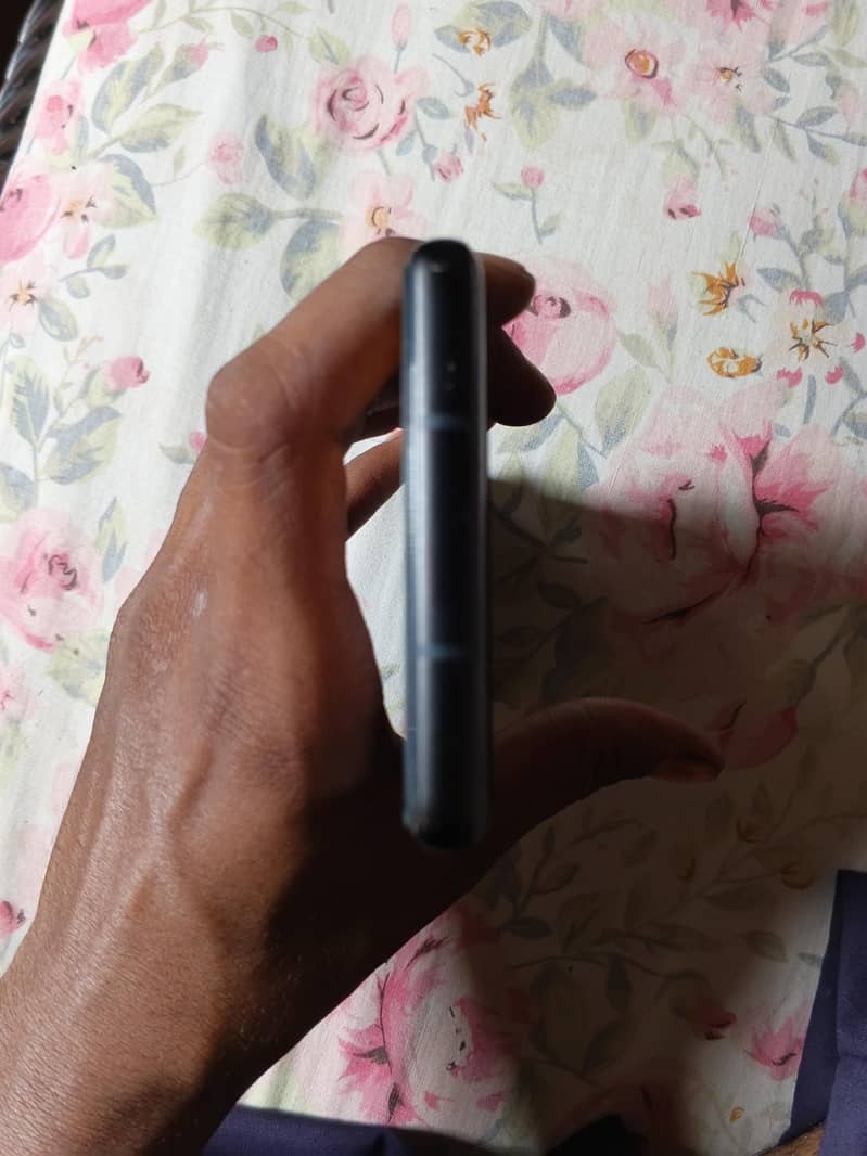 Google Pixel 6a 4