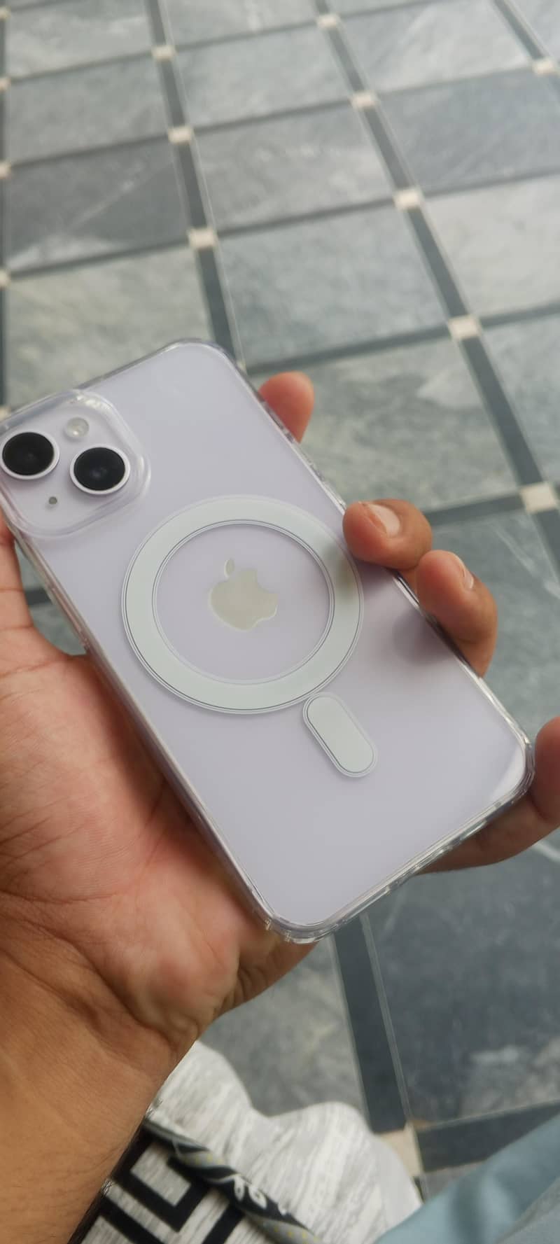 Apple iPhone 14 1
