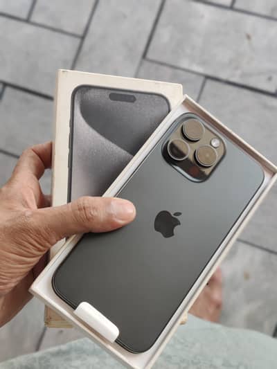 Apple iPhone 15 Pro Max