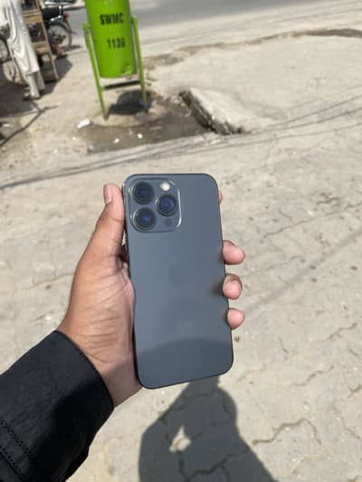iPhone 13 Pro