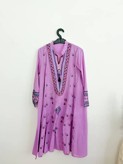 Beautiful Lawn Kurtas 1-piece (very reasonable rates)