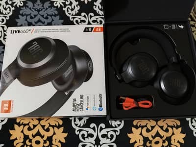 JBL Live 660 nc headphones