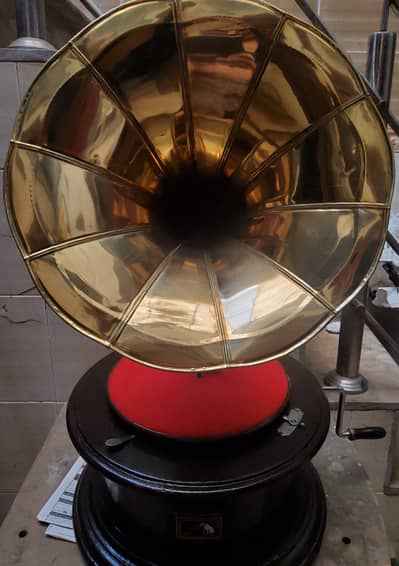 Turntable Gramophone
