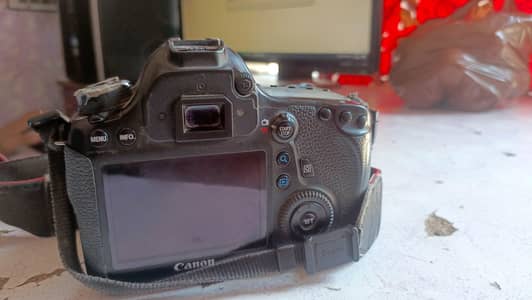 6D for sale with 24-105 + 50 mm 1.8 STM