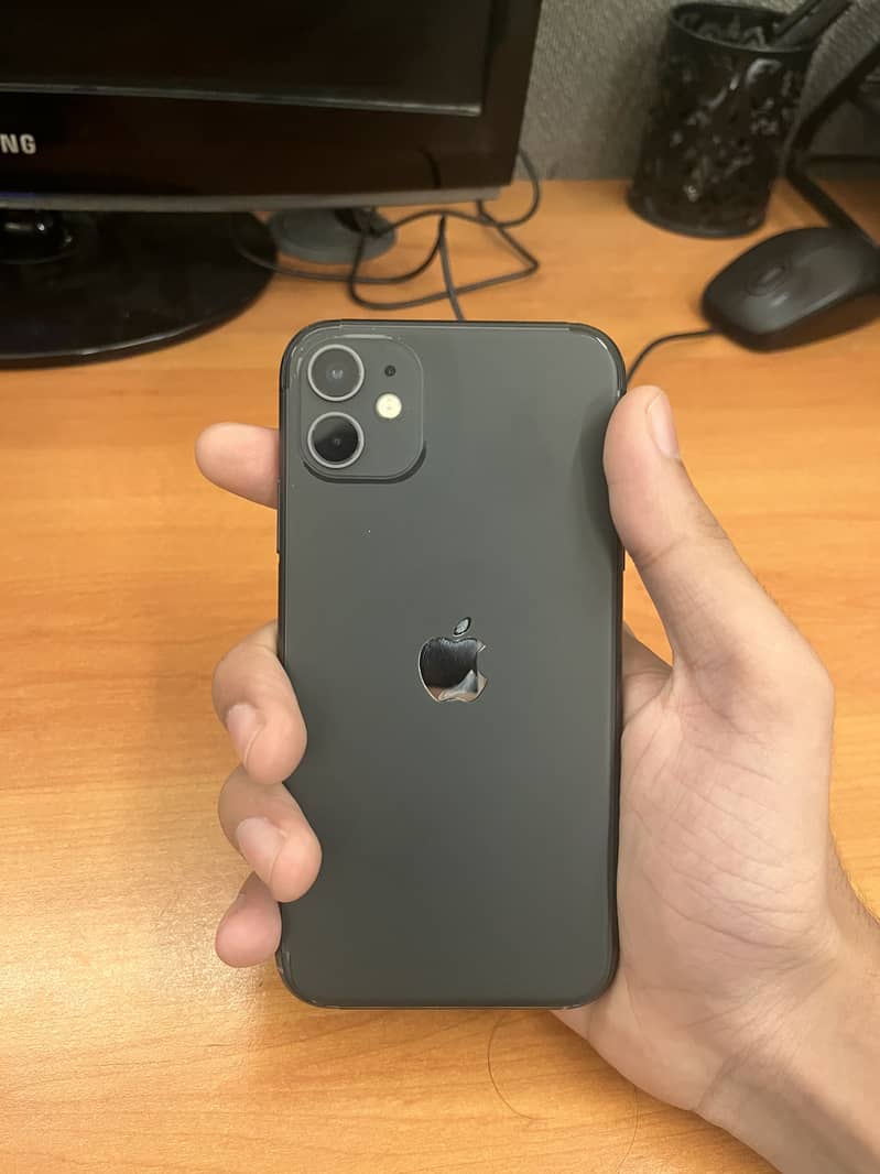 Apple iPhone 11 6
