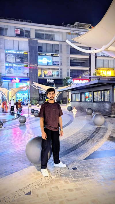 ali Raza 