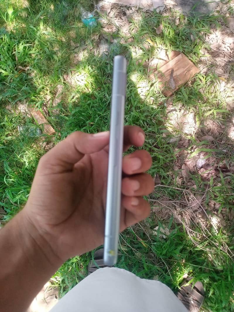Google Pixel 7a 3