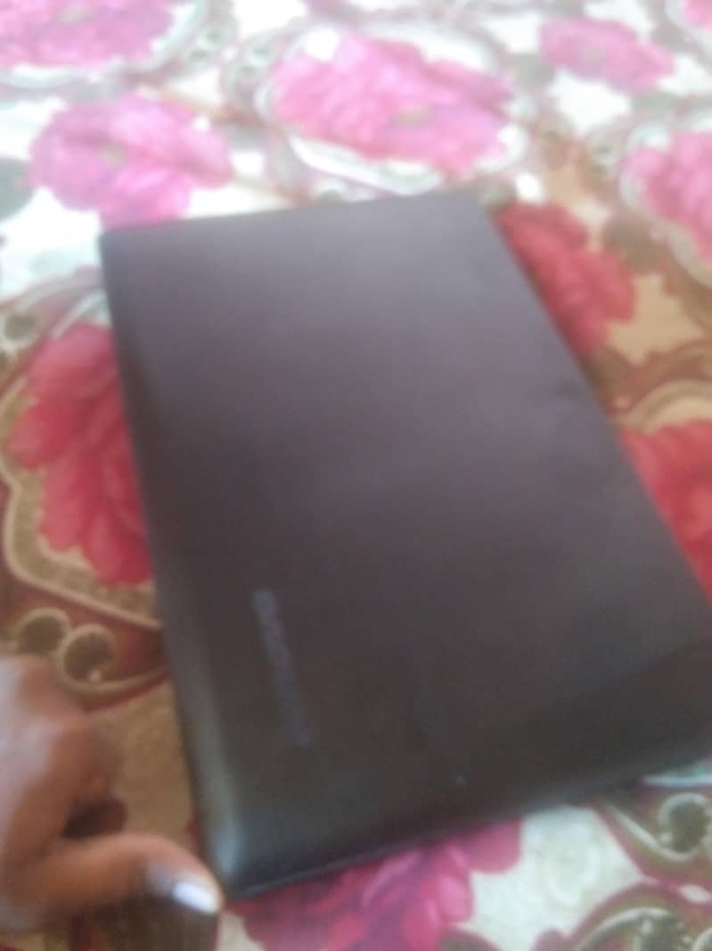 10/9 condition LCD demiege baaqi all ok h koi masla ni h 2