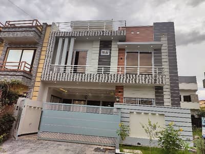 07 Marla Brand New House For Sale