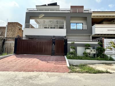 12 Marla Brand New House For Sale
