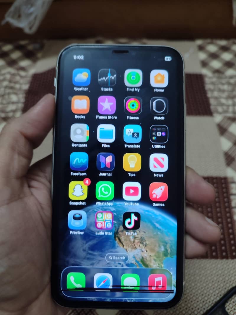 Apple iPhone 11 1