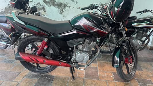 Honda Cb125F