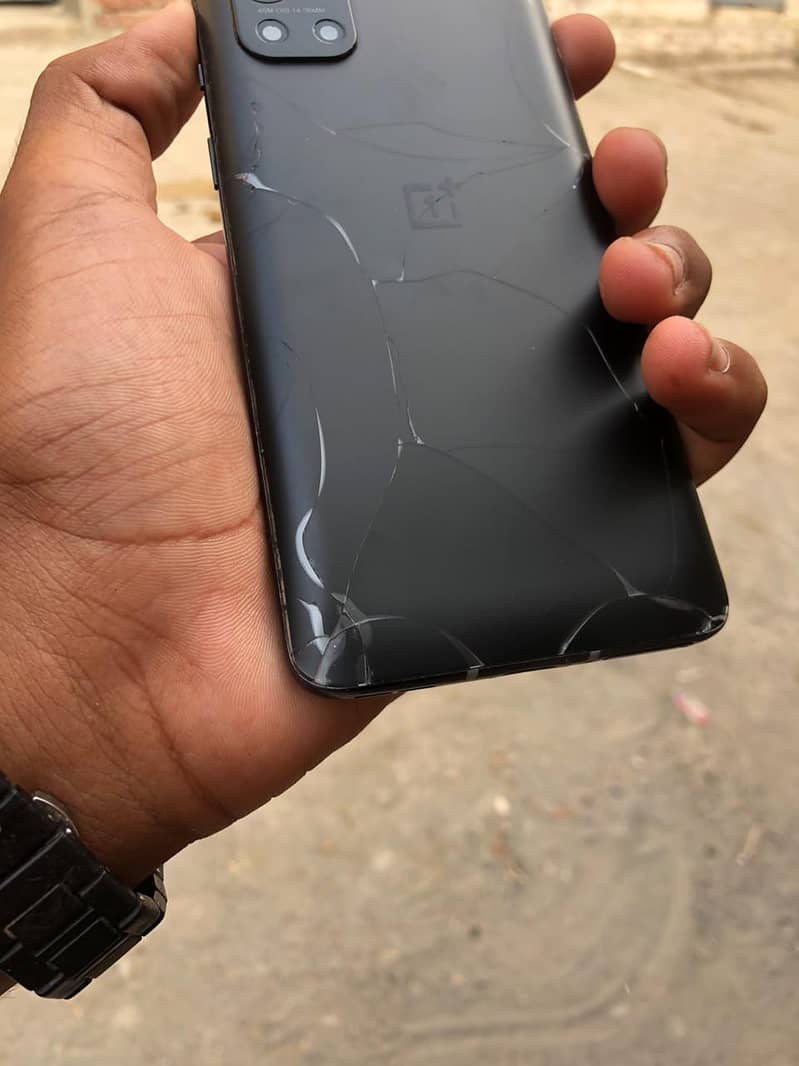 ONE PLUS 9R 1