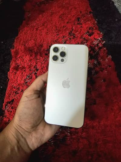 Apple iPhone 12 Pro