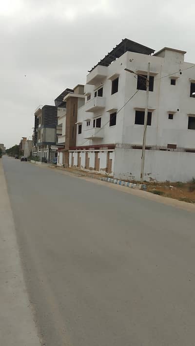 200 Square Yard. 30 Feet Lease. Map Open Ha. Ground + 4. Contumut Board Mandir