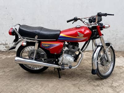 Honda 125cc 2010 model for sale