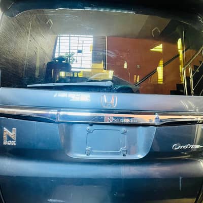 Honda N Box Custom 2022