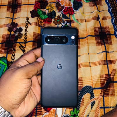 Google Pixel 8 Pro