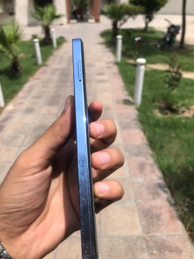 Tecno CAMON 20 0