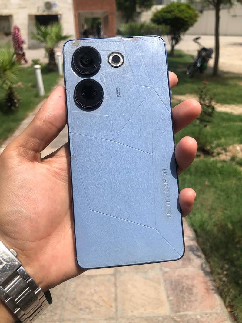 Tecno CAMON 20 1