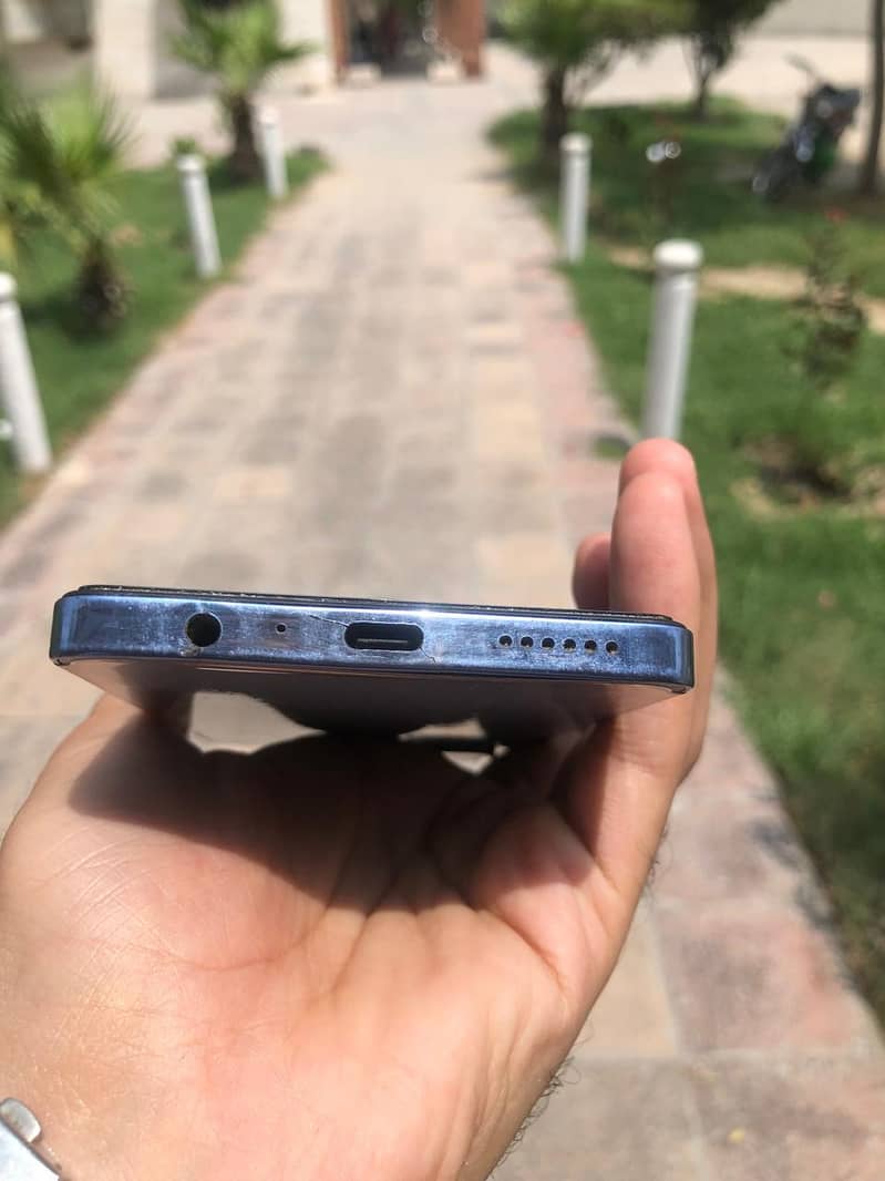 Tecno CAMON 20 2