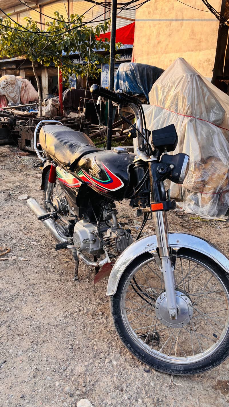 Honda cd70 4