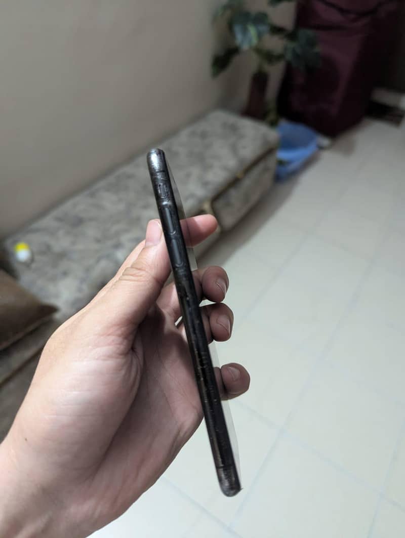 Apple iPhone X 2