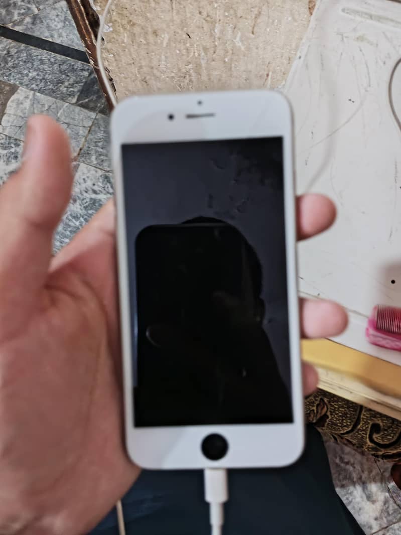 Apple iPhone 6s 1