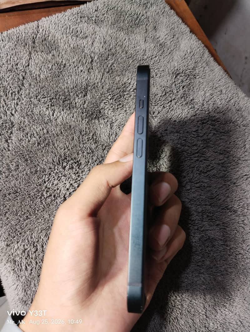 Apple iPhone 14 1