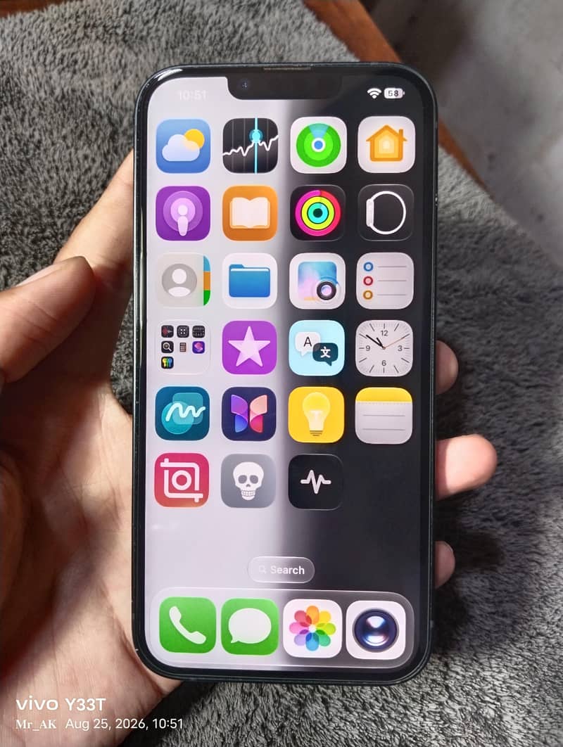 Apple iPhone 14 4