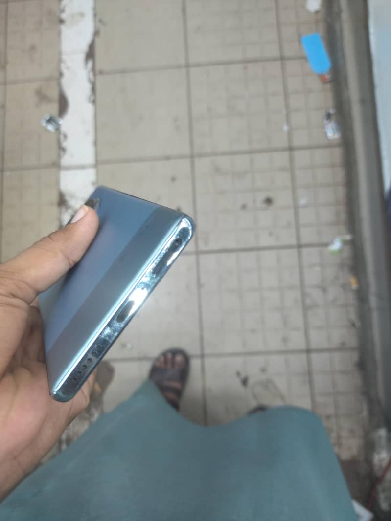 Infinix Zero 40 4