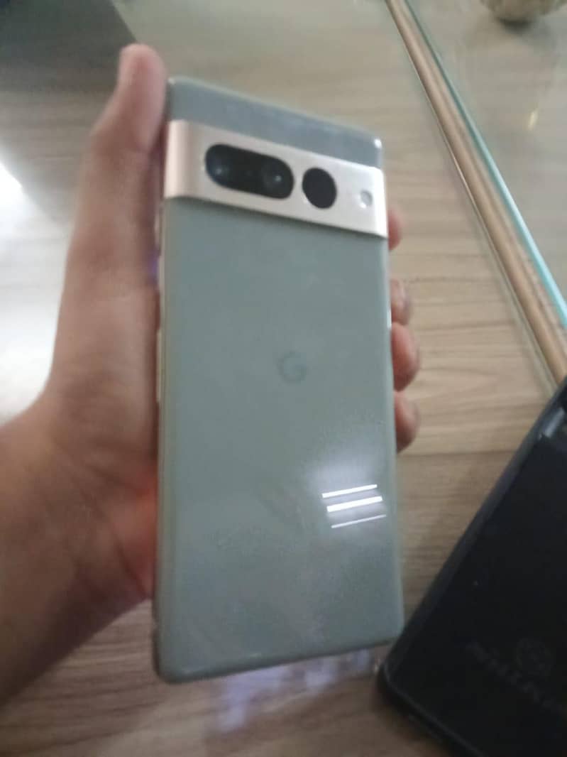 Google Pixel 7 Pro 2