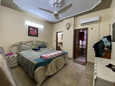 SINGLE STOREY HOUSE AVAILABLE FOR SALE FB AREA BLOCK 4 EXCELLENT LOCATION NEAR BY ROAD