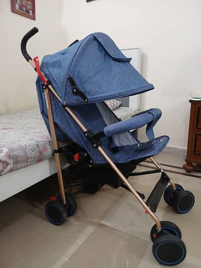 Baby Pram Available for sale 10/10 condition