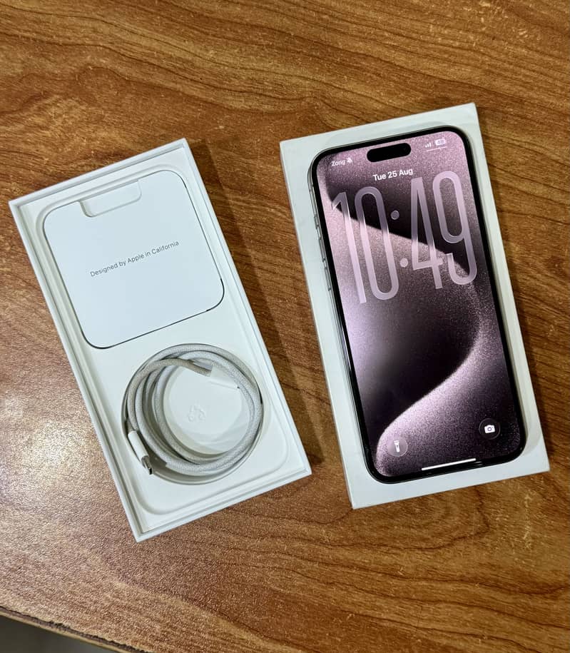 Apple iPhone 15 Pro Max 0