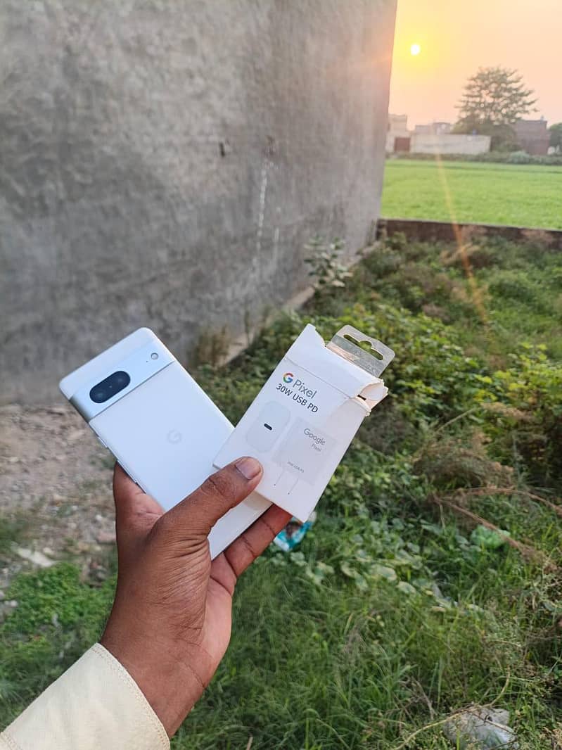 Google Pixel 7 2