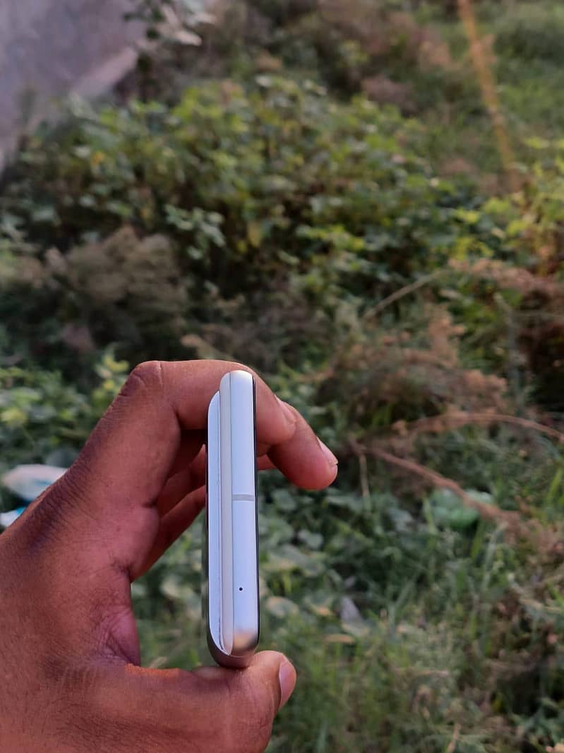 Google Pixel 7 6